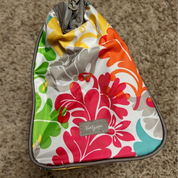 Thirty-One Cosmetic Bag Set - Island Damask & Turquoise Teal 9X10 Plastic Lined - Picture 2 of 12